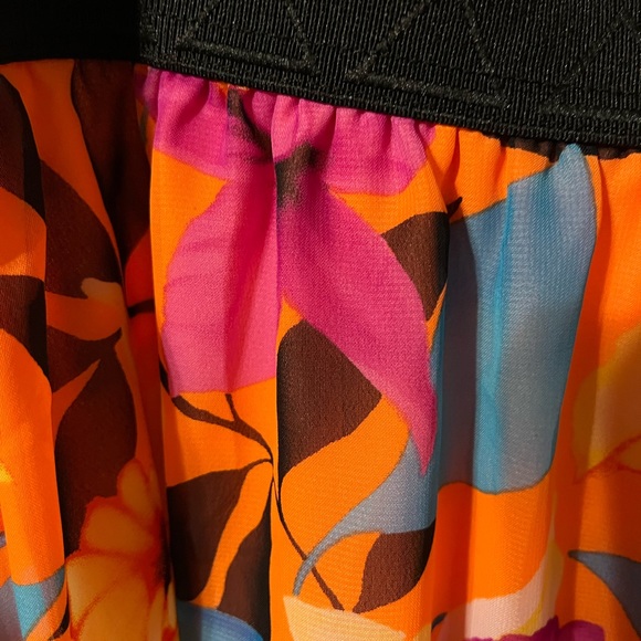 LuLaRoe Tropical LoLa Skirt - small - Picture 8 of 11